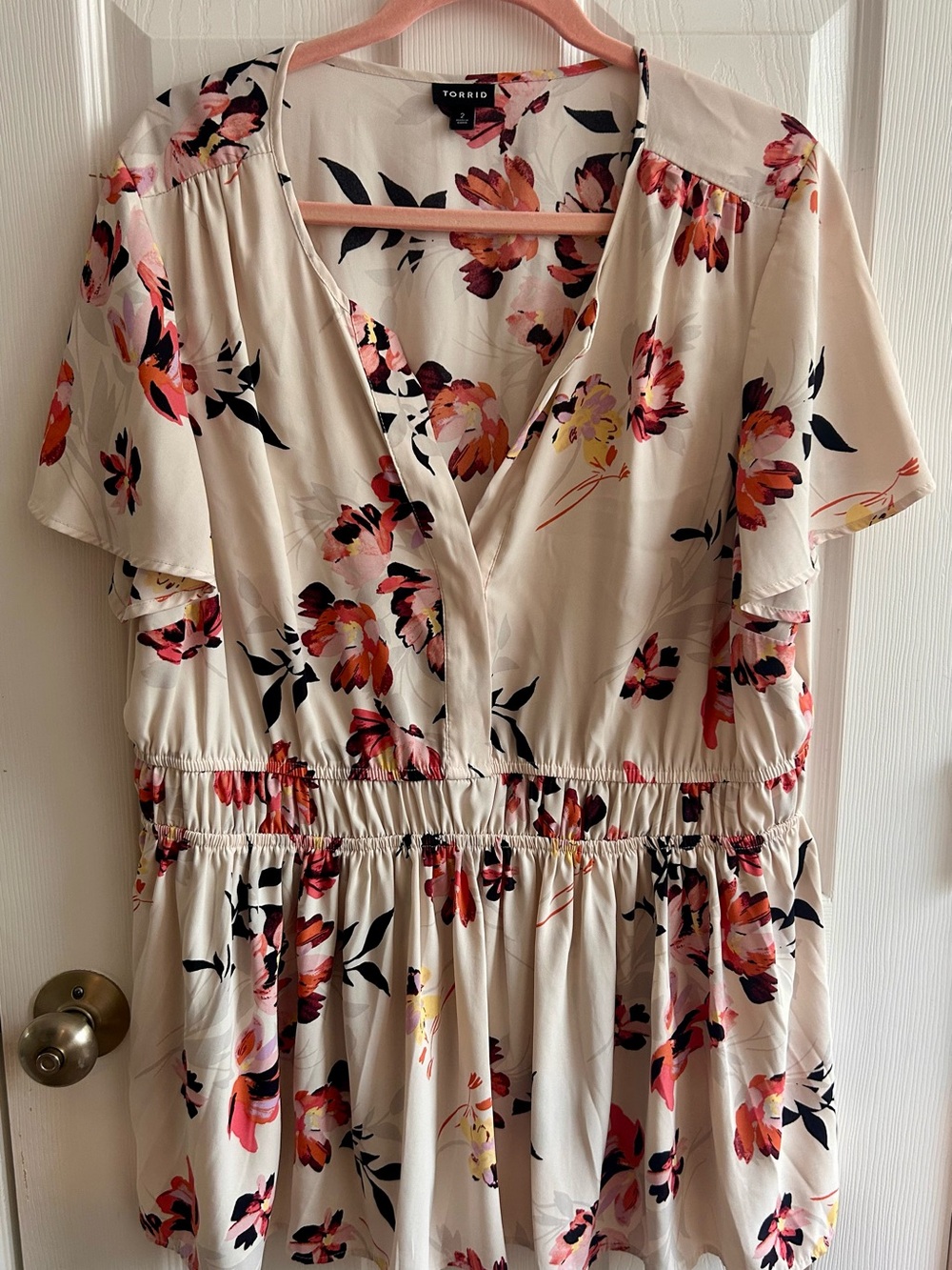 torrid Cream Floral V-Neck Peplum Blouse